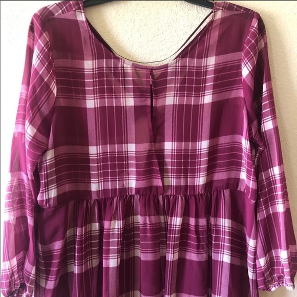 NWOT STRIPED BURGUNDY BLOUSE - Picture 2 of 4